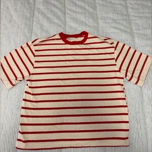 Zara Women’s Cream and Red Striped Tee